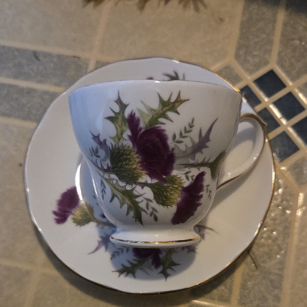 Vintage Thisle Flower Tea Cup Highland Beauty Duchess. Nice.